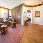 Eurener Hof 2* ترير